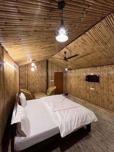 radhika resort