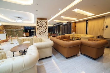 Barkat Hotel & Conferences,,4 star