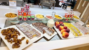 barkat hotel and conferences