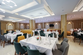barkat hotel and conferences