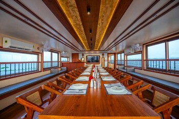 Riverine Kadavil Houseboat,,4 star