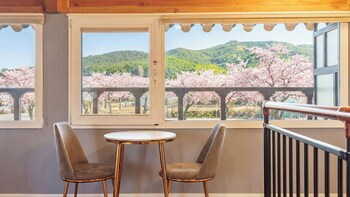 hanok pension wanggyeong