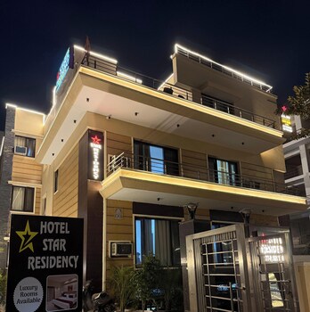hotel star residency