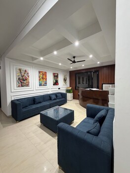 hotel star residency