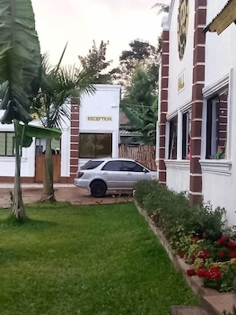 plantains place karatina