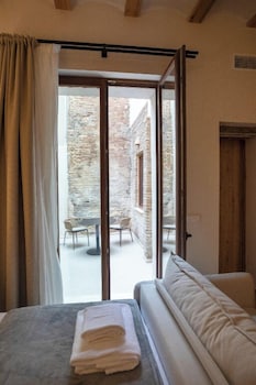 mon suites san pedro