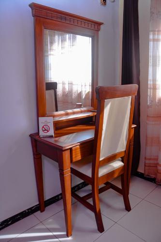 lynna hotel