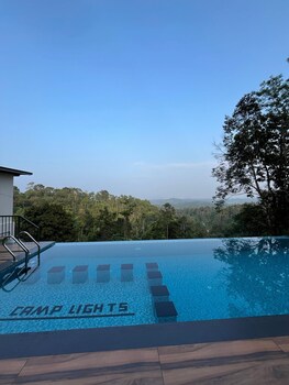 Camplights Stays,,2 star