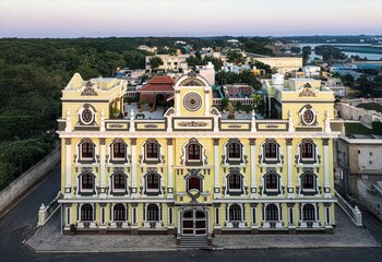 sk grand palace