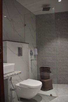 hotel sukoon 2mins connaught place