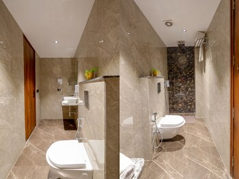 hotel sukoon 2mins connaught place