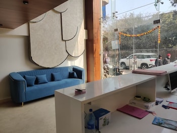 hotel sukoon 2mins connaught place