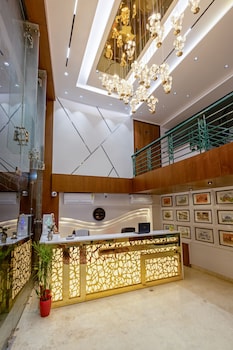 hotel sukoon 2mins connaught place