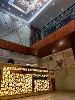 hotel sukoon 2mins connaught place