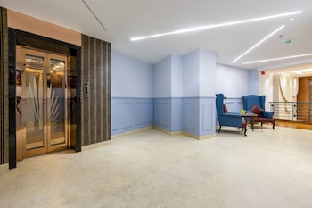hotel sukoon 2mins connaught place