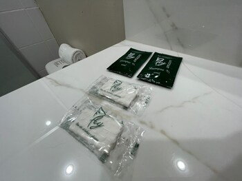 Faria Lima Hotel Com Varanda Garden,,4 star