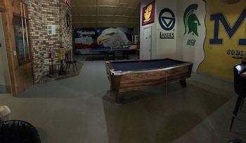 Mountain Valley Lodge & Campground,,2 star