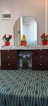 retro silent boutique hotel