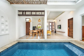 Bhiseka Villa Jimbaran By Aishwarya Bali,,2 star