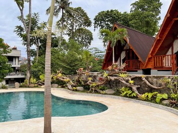Dalung Tropical,,3 star