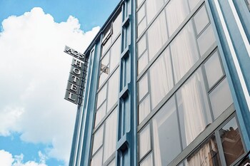 a25 premium hotel 36 giang van minh