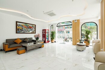a25 premium hotel 36 giang van minh