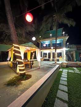 iira stays ocean bliss
