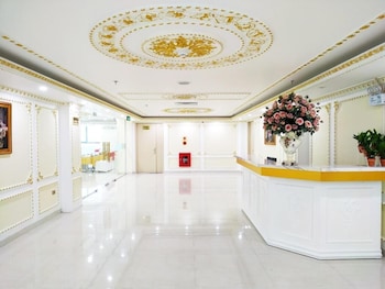 Phoenix Hotel 3,,3 star