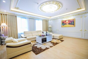 Phoenix Hotel 3,,3 star