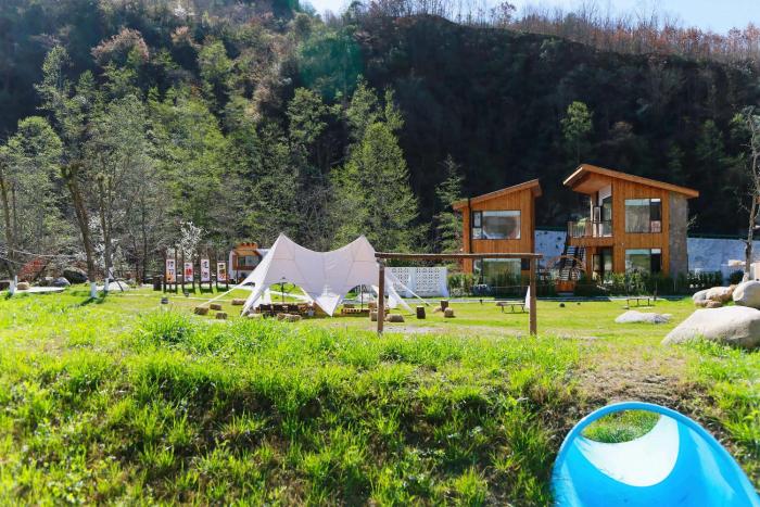 old river story art mountain retreat