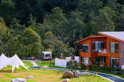 old river story art mountain retreat