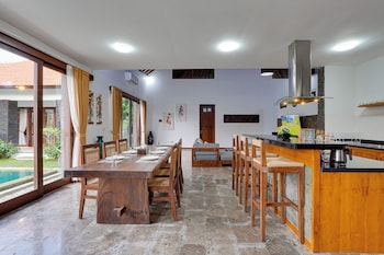 villa baulinyuan jimbaran