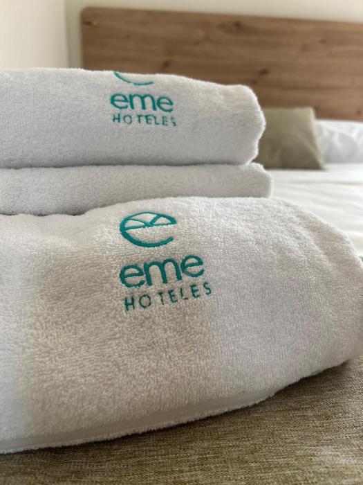 hospederia boho granada by eme hoteles