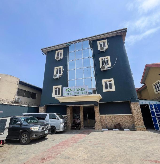 oasis hotel and suites