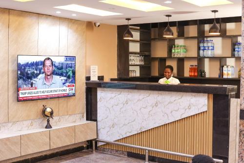 oasis hotel and suites