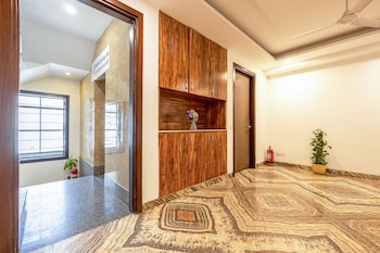 Haris Court Hotels & Banquets Dlf Phase3,,3 star