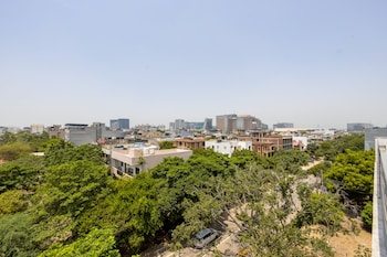 haris court hotels and banquets dlf phase3
