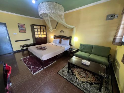 rusty rock beach resort and spa