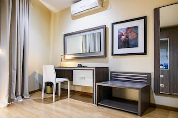wl hotel maputo city center