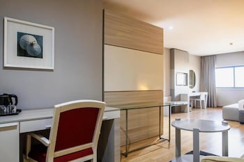 wl hotel maputo city center
