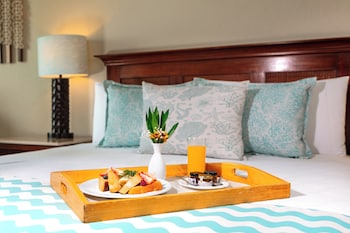 pierre mundo imperial all inclusive
