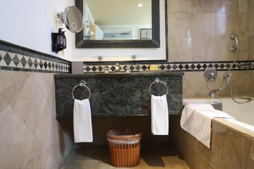 pierre mundo imperial all inclusive