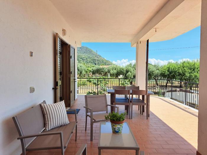 villa riviera