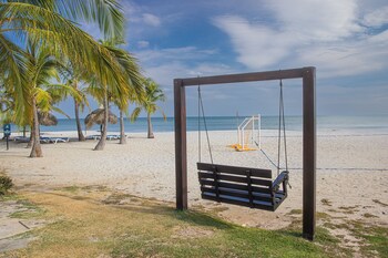 ventanas del mar by playa caracol resort