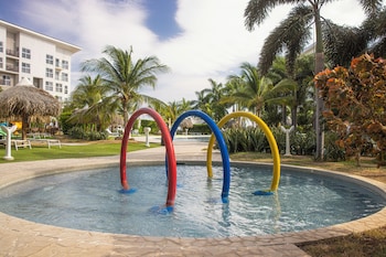 ventanas del mar by playa caracol resort