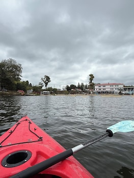 Tiki Beach Campground,,3 star