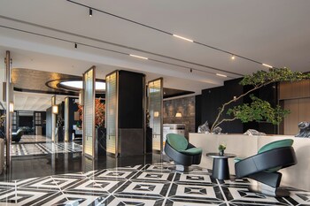 kunming hulanjian healing resort hotel