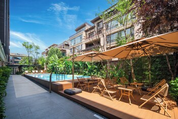 kunming hulanjian healing resort hotel