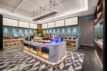 kunming hulanjian healing resort hotel