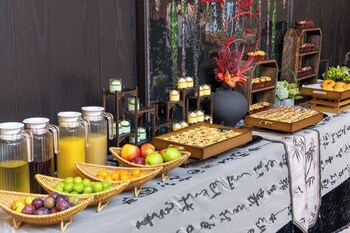 kunming hulanjian healing resort hotel
